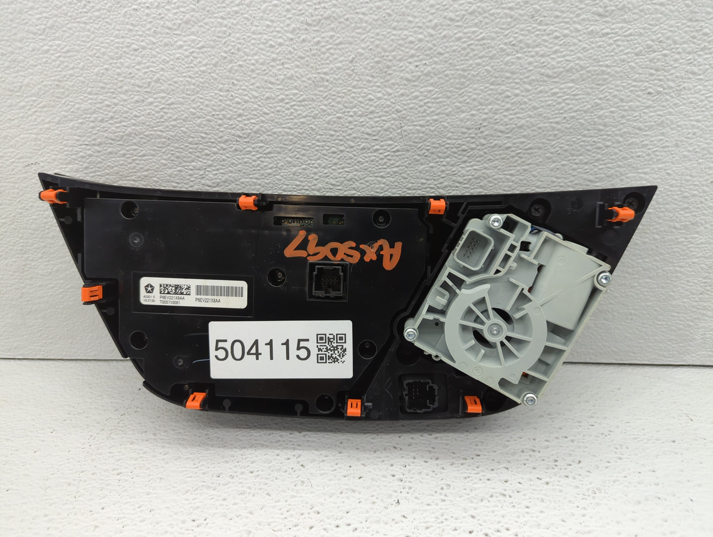 2018 Chrysler Pacifica Climate Control Module Temperature AC/Heater Replacement P/N:P6EV221X8AA Fits OEM Used Auto Parts - O