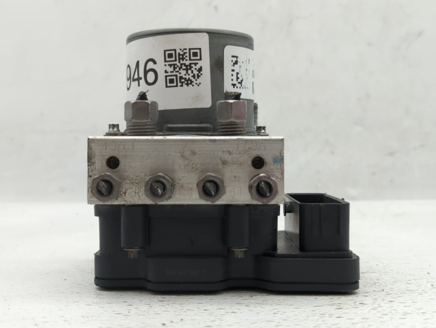 2017-2018 Chrysler Pacifica ABS Pump Control Module Replacement P/N:P68352226AA 68352226AA, 68330875AA Fits Fits 2017 2018 O