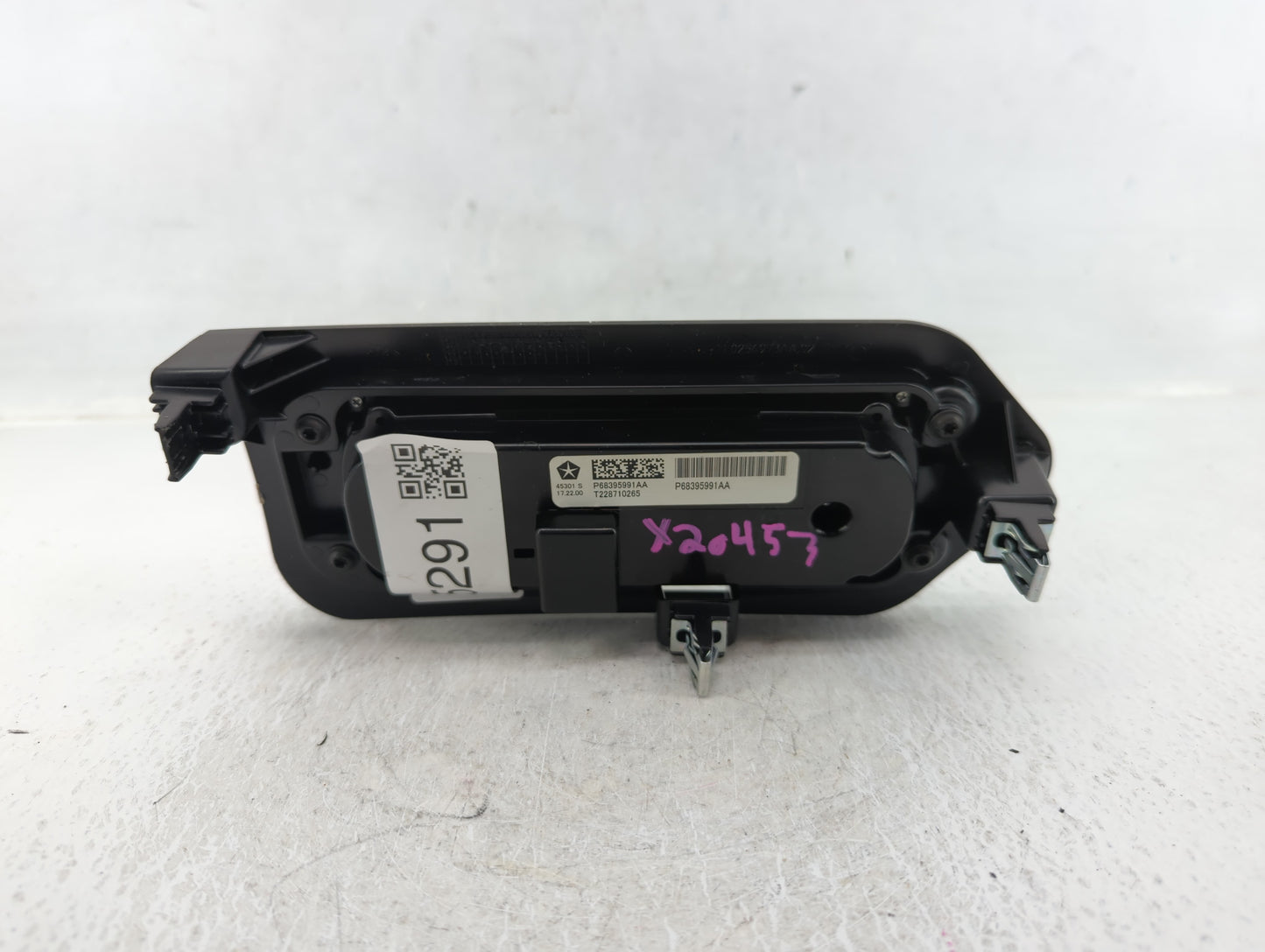 2017-2021 Chrysler Pacifica Climate Control Module Temperature AC/Heater Replacement P/N:P68395991AA Fits OEM Used Auto Part