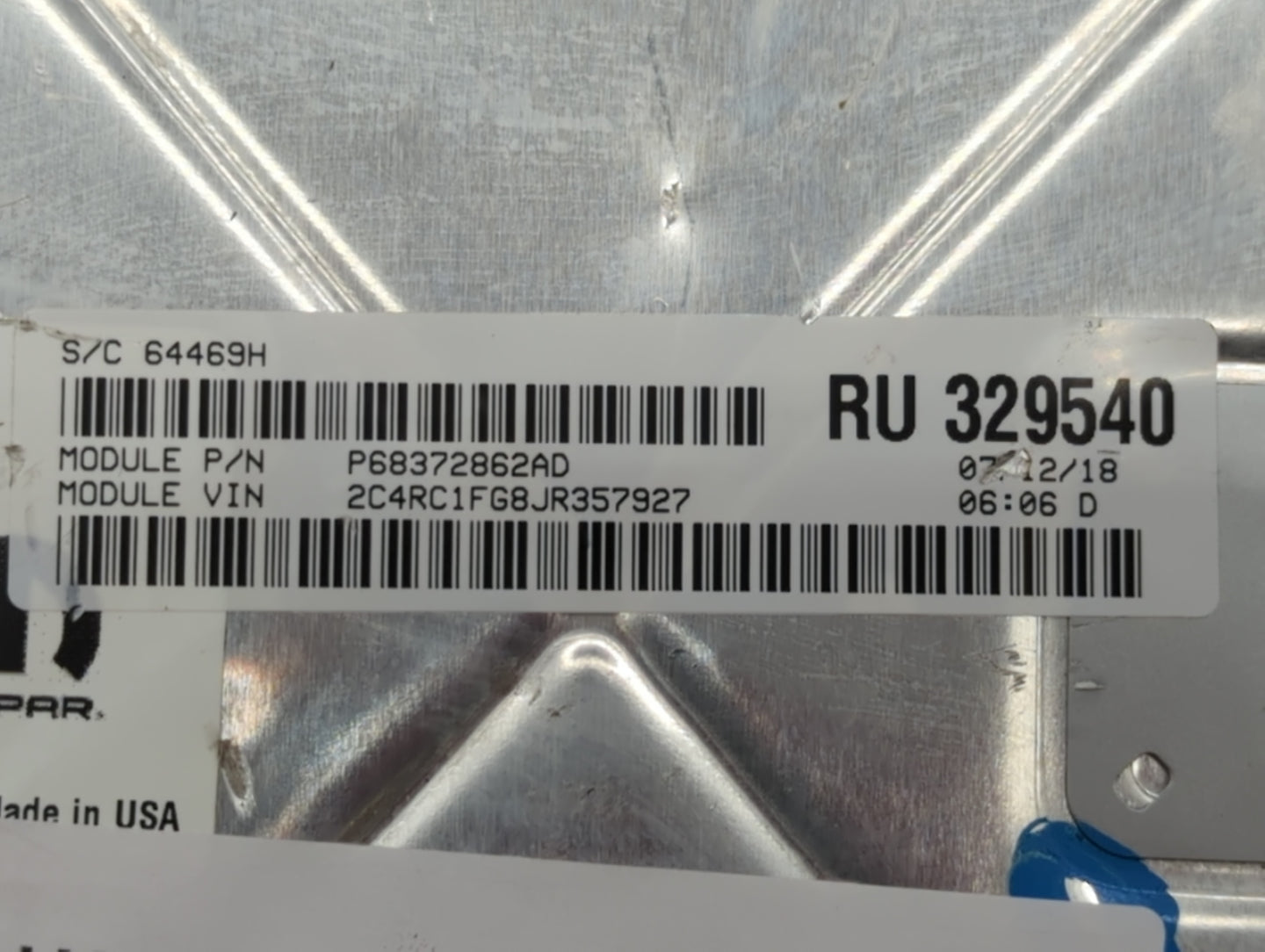 2018-2019 Chrysler Pacifica PCM Engine Control Computer ECU ECM PCU OEM P/N:P6830910AA Fits Fits 2018 2019 2020 OEM Used Aut