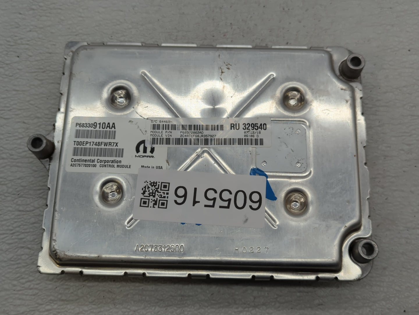 2018-2019 Chrysler Pacifica PCM Engine Control Computer ECU ECM PCU OEM P/N:P6830910AA Fits Fits 2018 2019 2020 OEM Used Aut