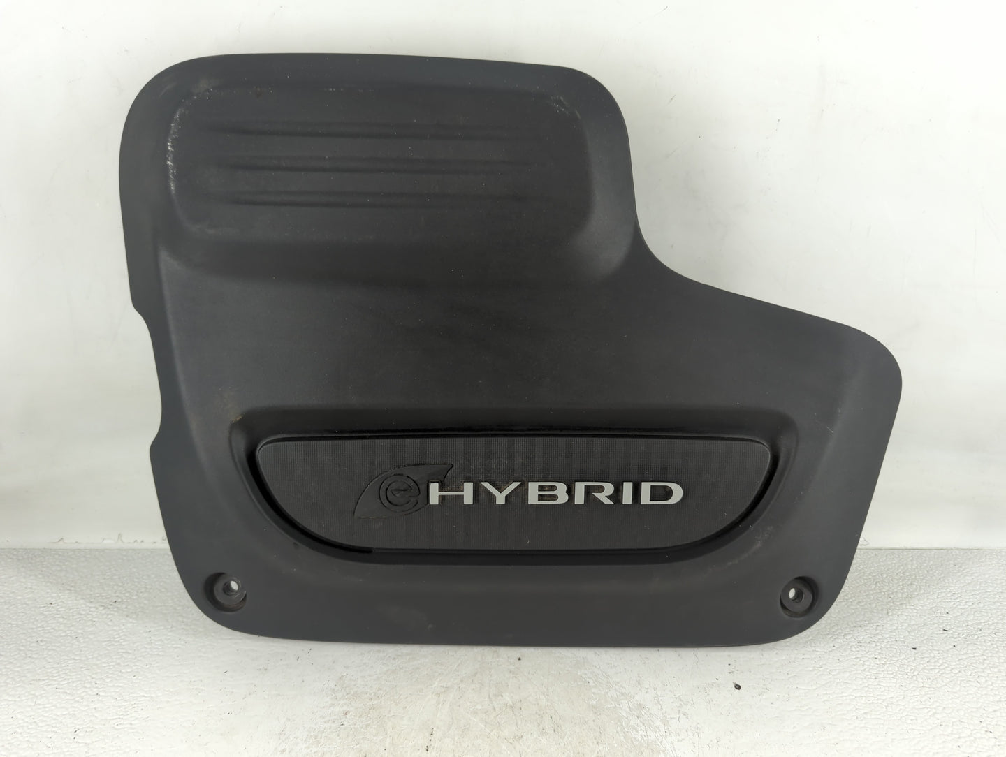 2018 Chrysler Pacifica Engine Cover - Oemusedautoparts1.com
