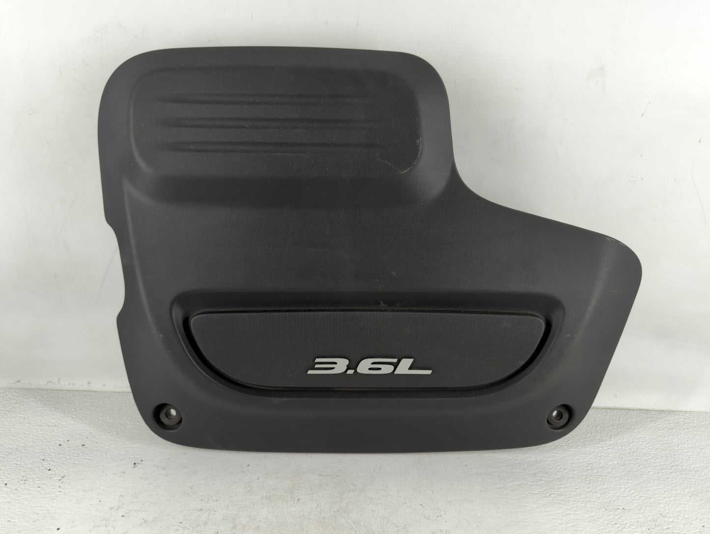2018 Chrysler Pacifica Engine Cover - Oemusedautoparts1.com