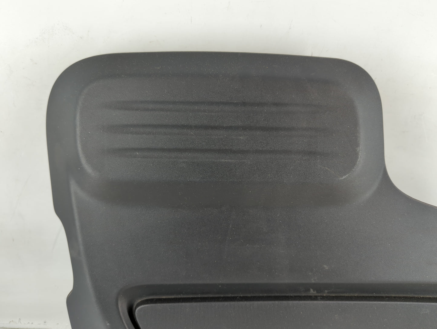 2018 Chrysler Pacifica Engine Cover - Oemusedautoparts1.com