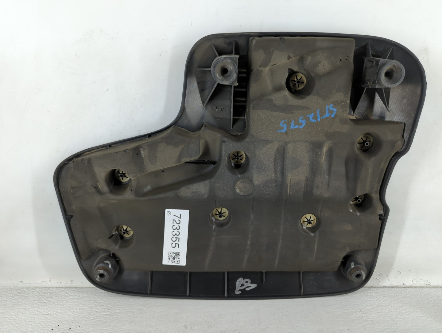 2018 Chrysler Pacifica Engine Cover - Oemusedautoparts1.com