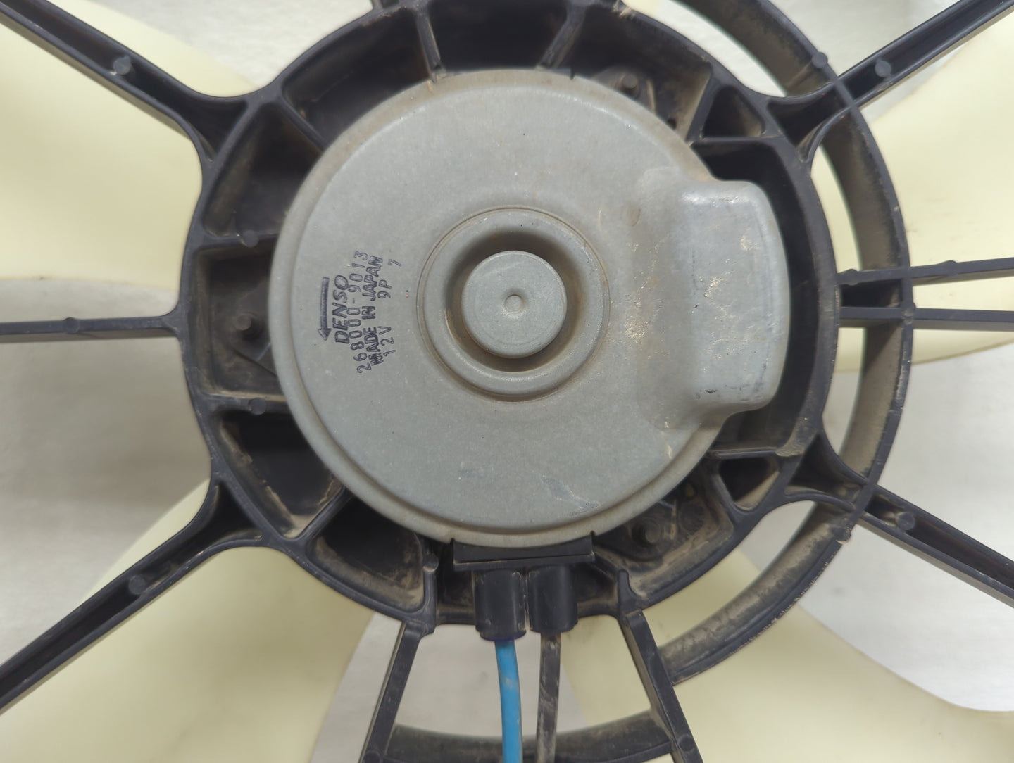 2018 Dodge 2500 Pickup Electric Radiator Cooling Fan Motor Assembly P/N:268000-9013 Fits OEM Used Auto Parts - Oemusedautopa
