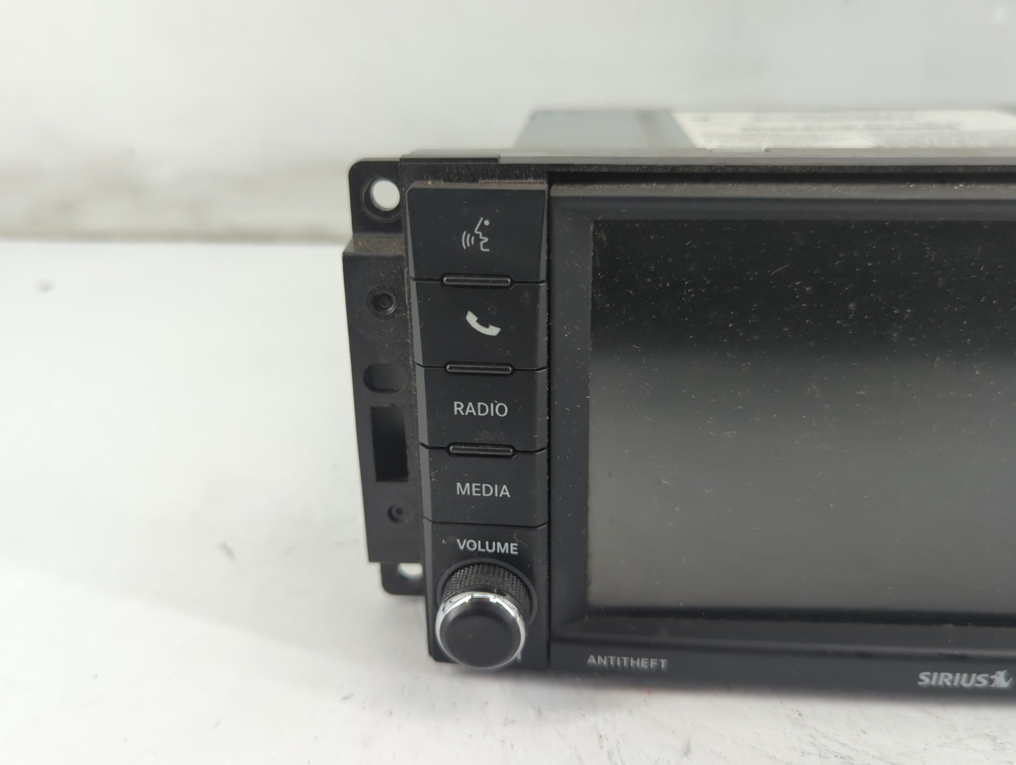 2018 Dodge Caravan Radio AM FM Cd Player Receiver Replacement P/N:P68368206AA Fits Fits 2012 2013 2014 2015 2016 2017 2019 2