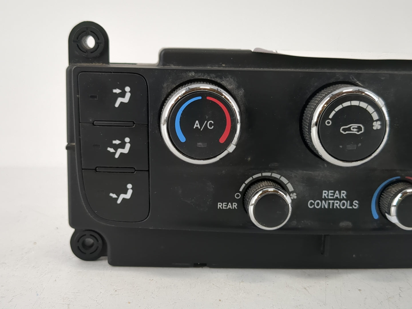 2018 Dodge Caravan Climate Control Module Temperature AC/Heater Replacement P/N:P55111240AJ Fits OEM Used Auto Parts - Oemus