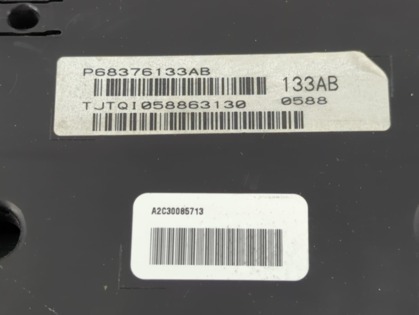 2018 Dodge Caravan Instrument Cluster Speedometer Gauges P/N:P68376133AB Fits Fits 2015 2016 2017 OEM Used Auto Parts - Oemu