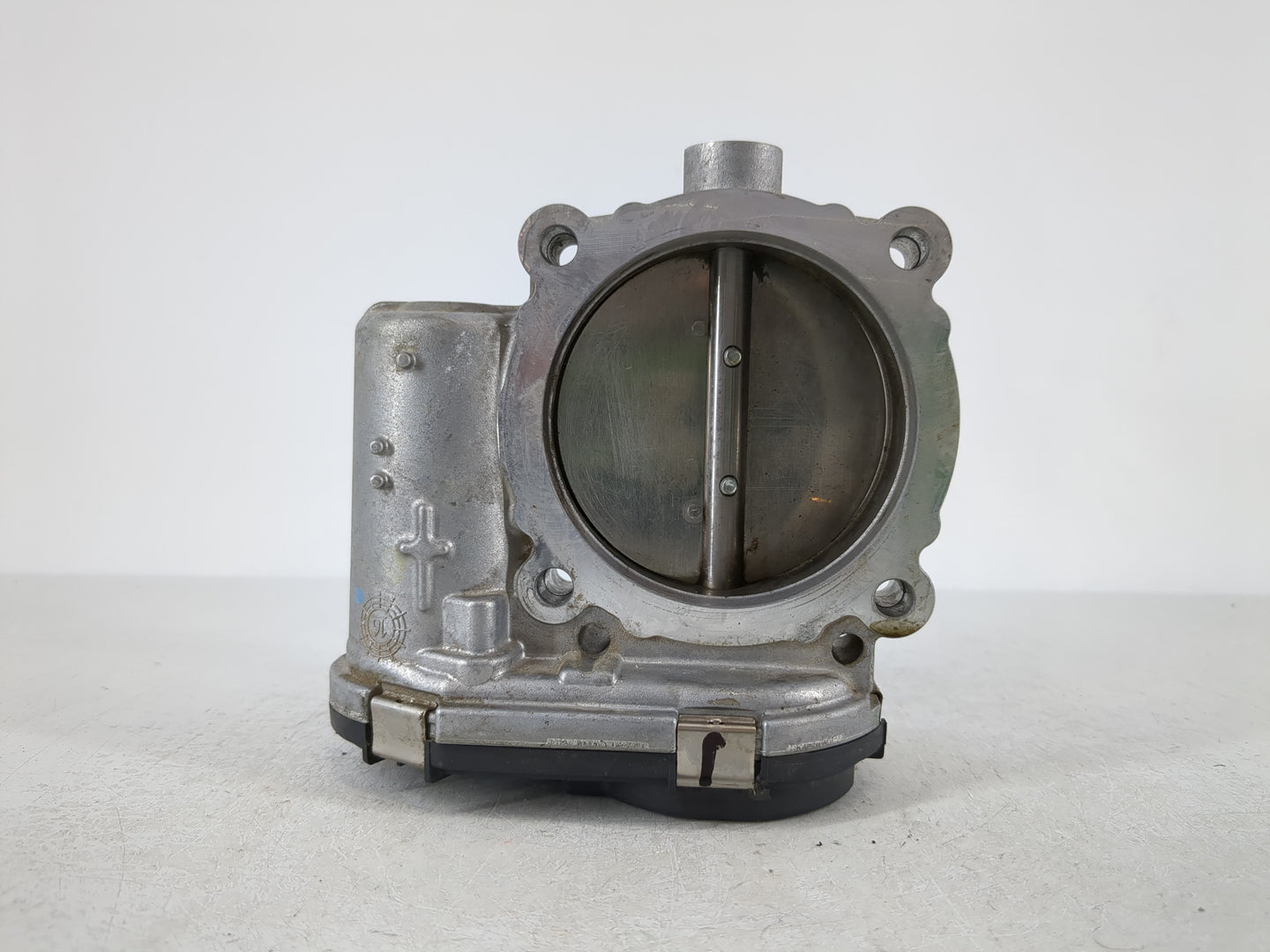 2018 Dodge Caravan Throttle Body P/N:05184349AE Fits Fits 2011 2012 2013 2014 2015 2016 2017 2019 2020 2021 2022 OEM Used Au