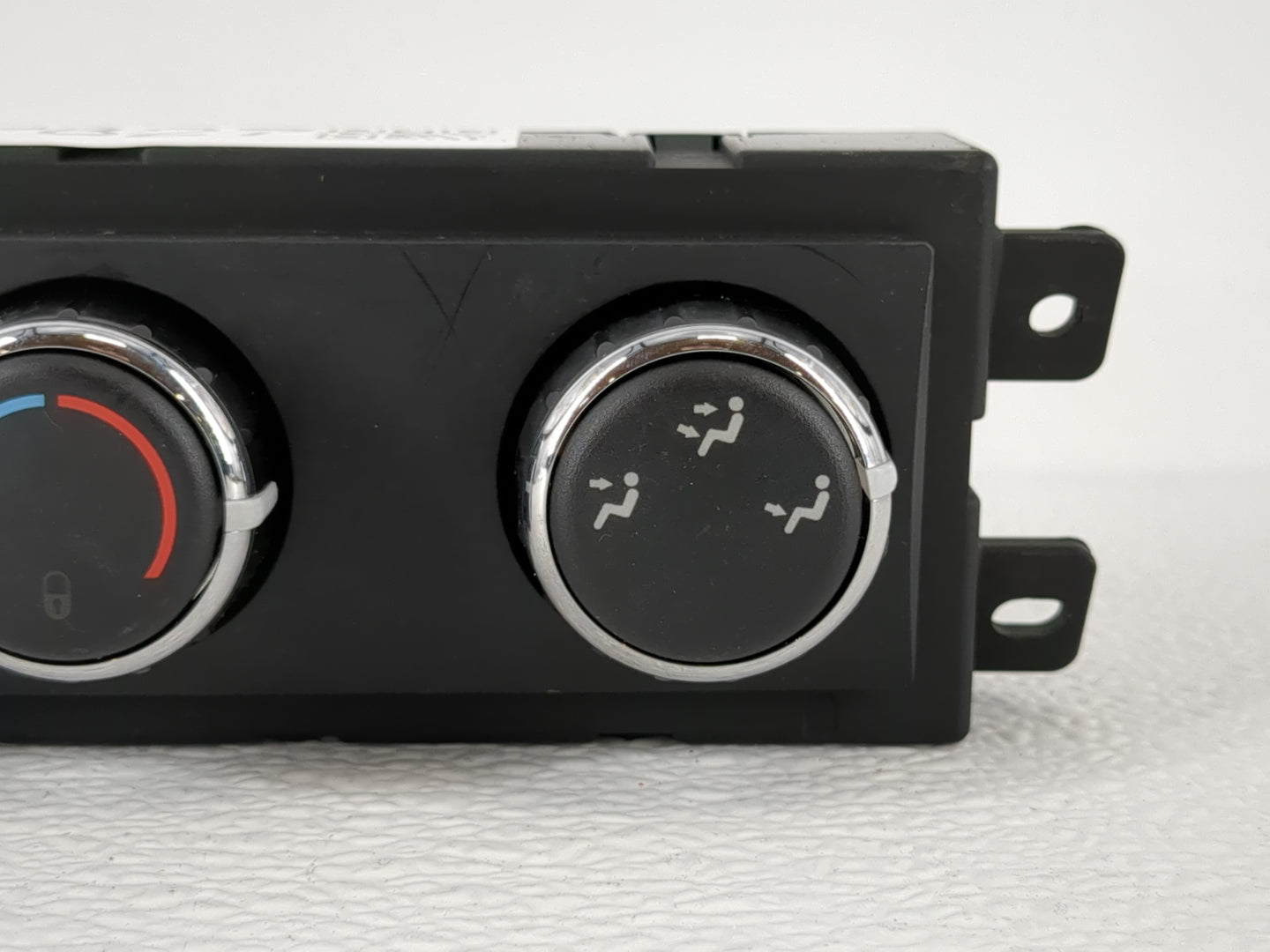 2018 Dodge Caravan Climate Control Module Temperature AC/Heater Replacement P/N:55111313AC Fits OEM Used Auto Parts - Oemuse