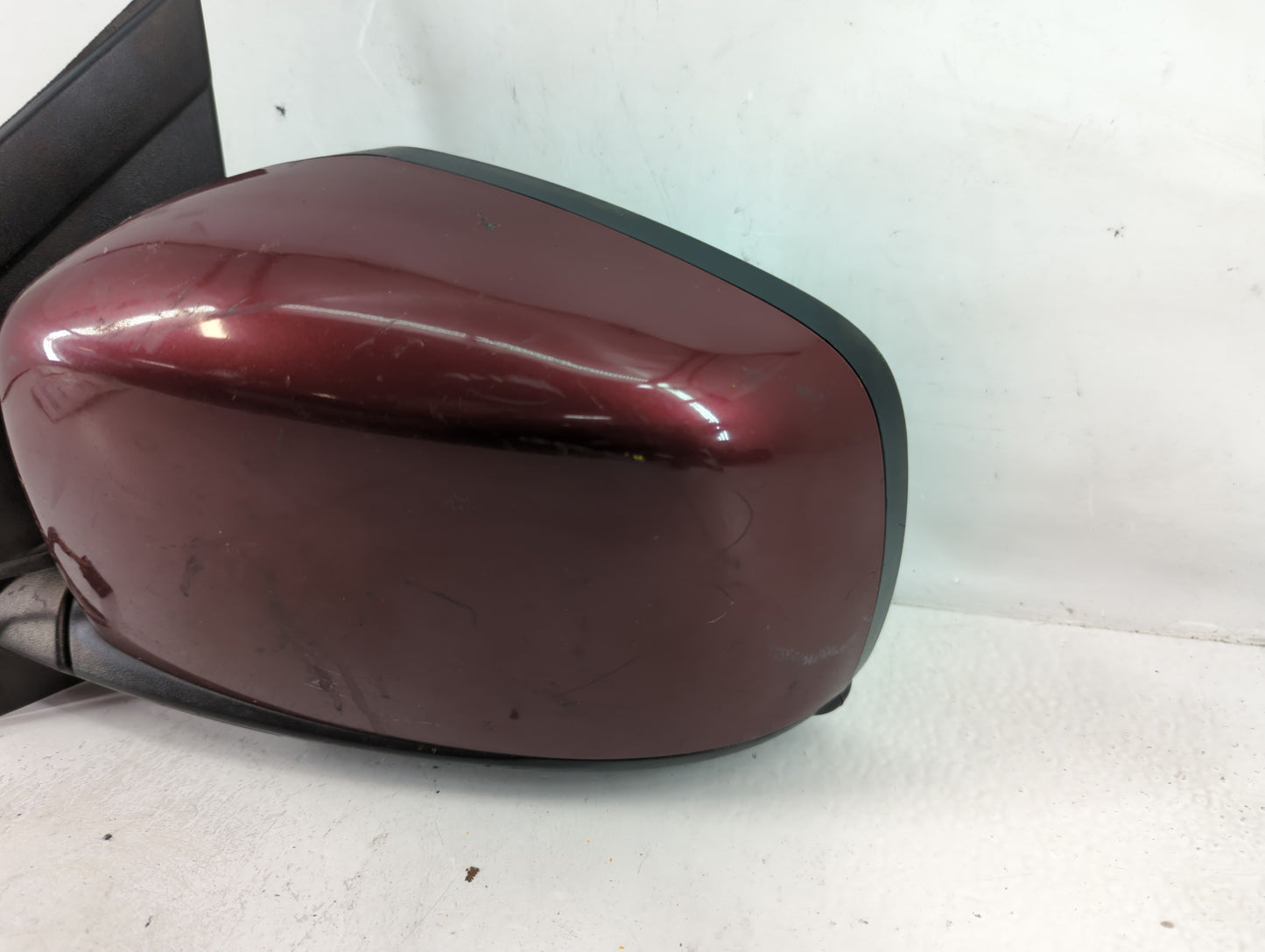 2018 Dodge Caravan Side Mirror Replacement Driver Left View Door Mirror P/N:1AB731RVA Fits OEM Used Auto Parts - Oemusedauto