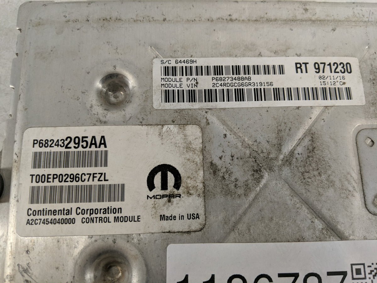 2018 Dodge Caravan PCM Engine Control Computer ECU ECM PCU OEM P/N:P68243295AA P68243295AB Fits 2016 2017 2019 2020 OEM Used