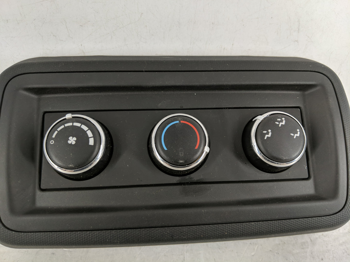 2018 Dodge Caravan Climate Control Module Temperature AC/Heater Replacement P/N:55111312AC Fits OEM Used Auto Parts - Oemuse