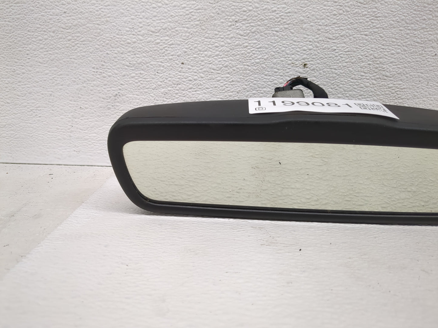 2018 Dodge Caravan Interior Rear View Mirror Replacement OEM P/N:68203591AD Fits Fits 2019 2020 OEM Used Auto Parts - Oemuse