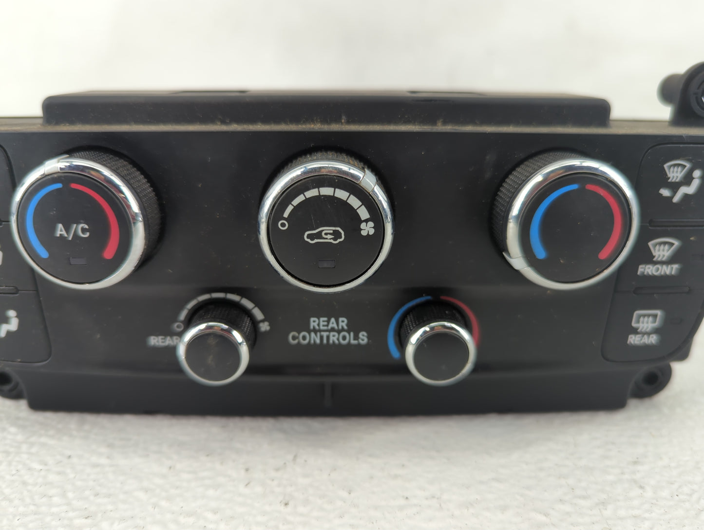 2018 Dodge Caravan Climate Control Module Temperature AC/Heater Replacement P/N:P55111240AJ Fits OEM Used Auto Parts - Oemus