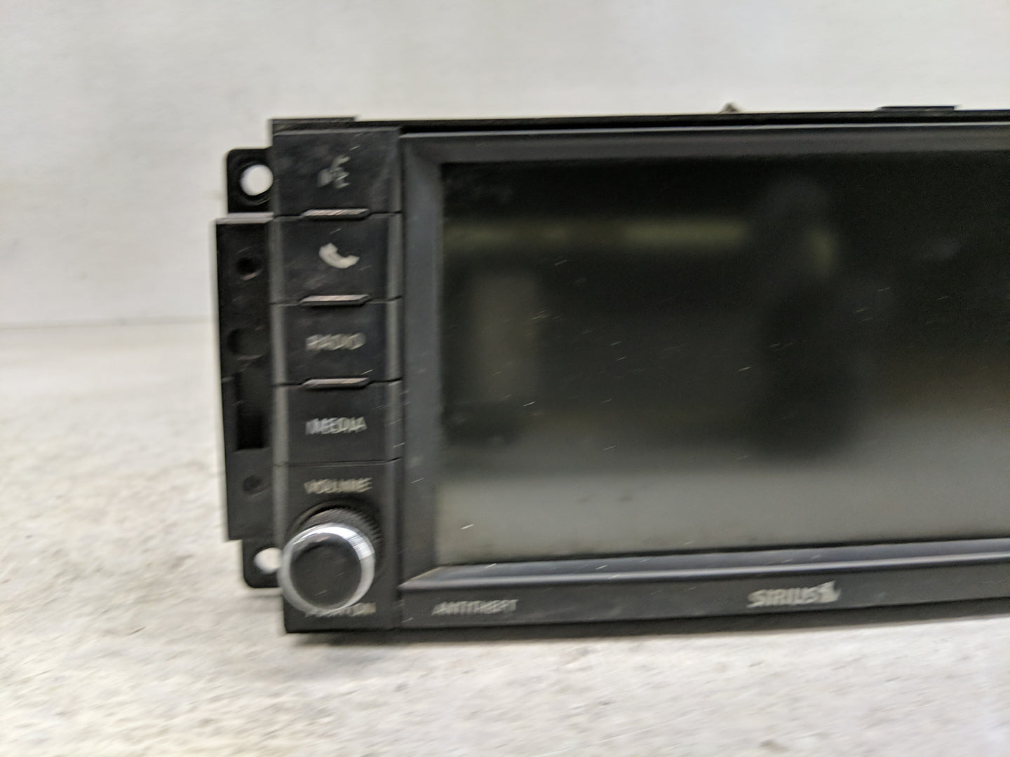 2018 Dodge Caravan Radio AM FM Cd Player Receiver Replacement P/N:P68368207AA Fits Fits 2012 2013 2014 2015 2016 2017 2019 2