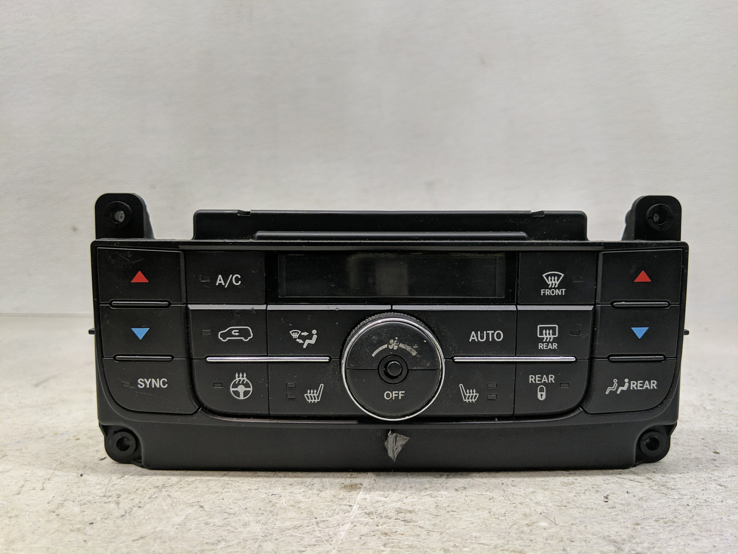 2018 Dodge Caravan Climate Control Module Temperature AC/Heater Replacement P/N:55111367AH Fits OEM Used Auto Parts - Oemuse