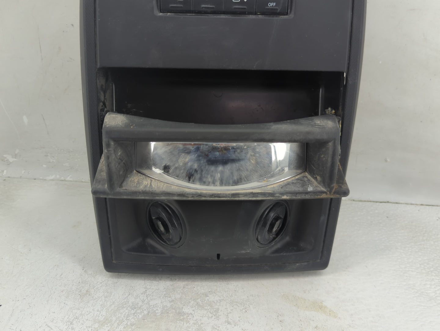 2018 Dodge Caravan Overhead Roof Console - Oemusedautoparts1.com