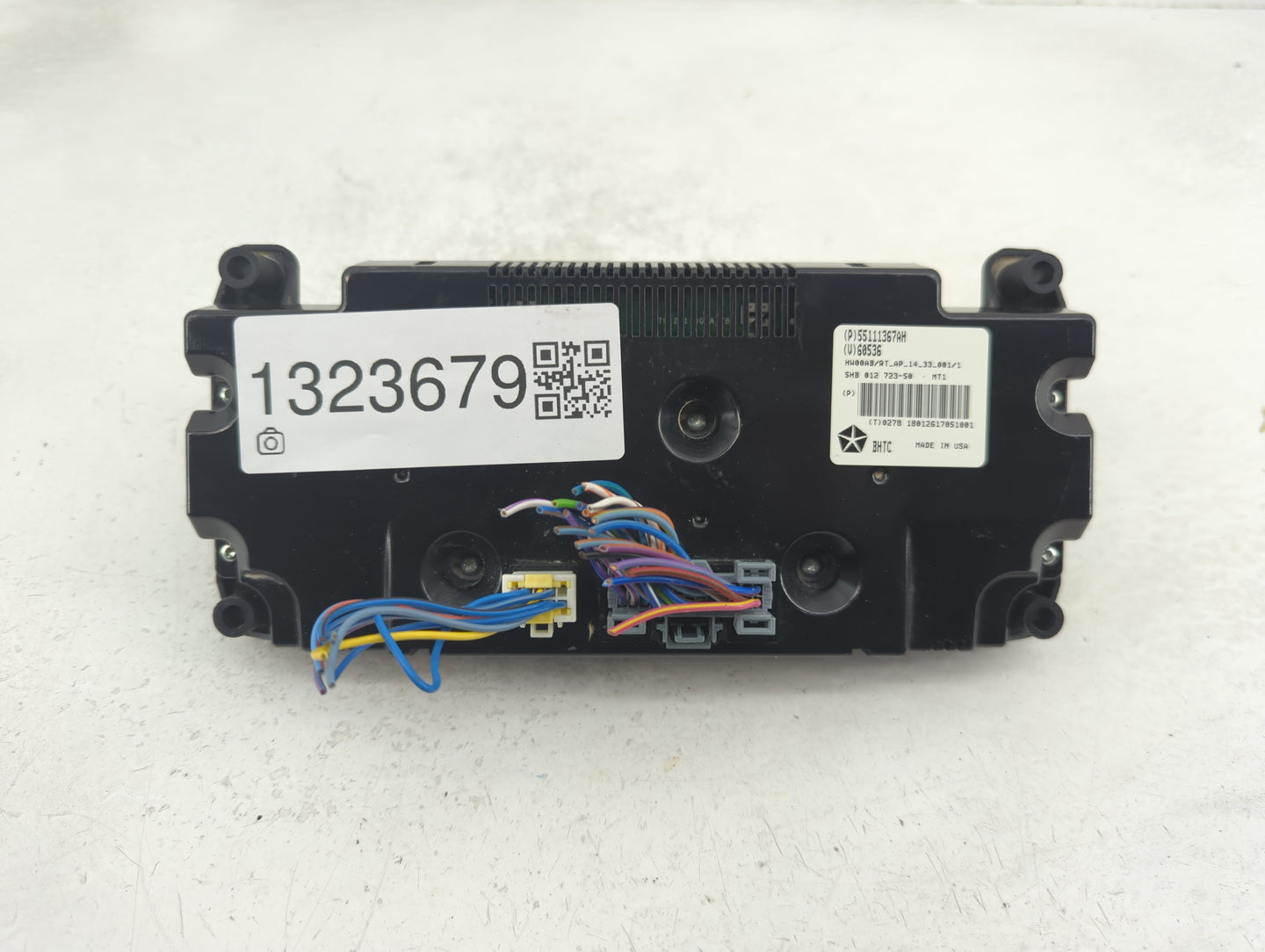 2018 Dodge Caravan Climate Control Module Temperature AC/Heater Replacement P/N:55111367AH Fits OEM Used Auto Parts - Oemuse