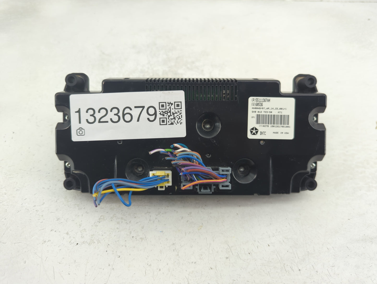 2018 Dodge Caravan Climate Control Module Temperature AC/Heater Replacement P/N:55111367AH Fits OEM Used Auto Parts - Oemuse