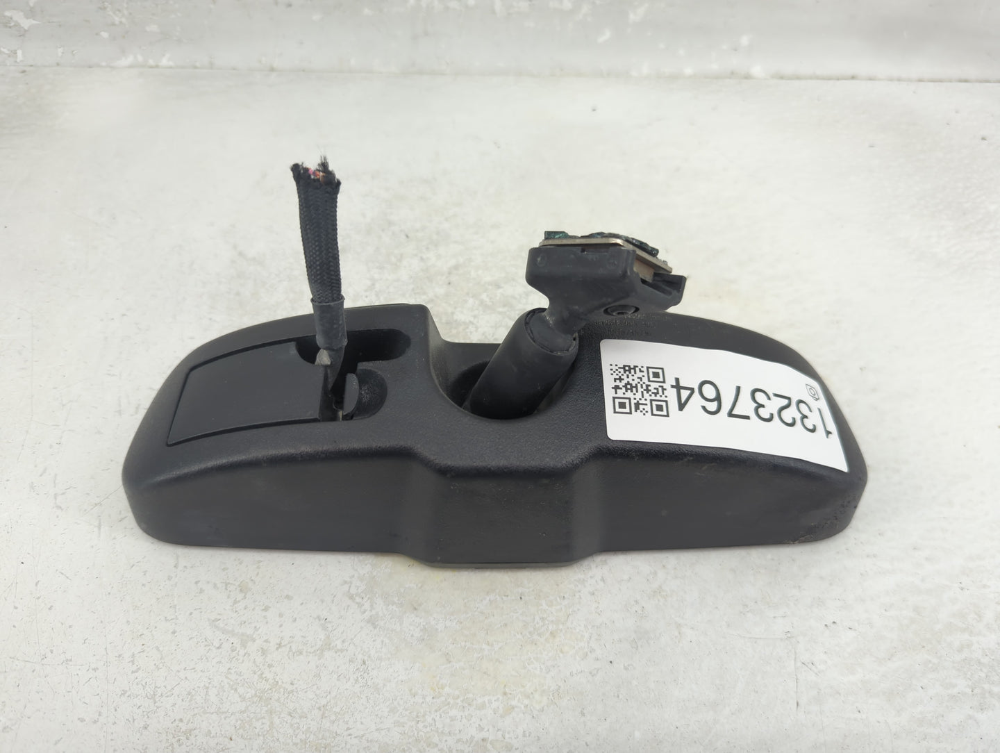 2018 Dodge Caravan Interior Rear View Mirror Replacement OEM Fits OEM Used Auto Parts - Oemusedautoparts1.com