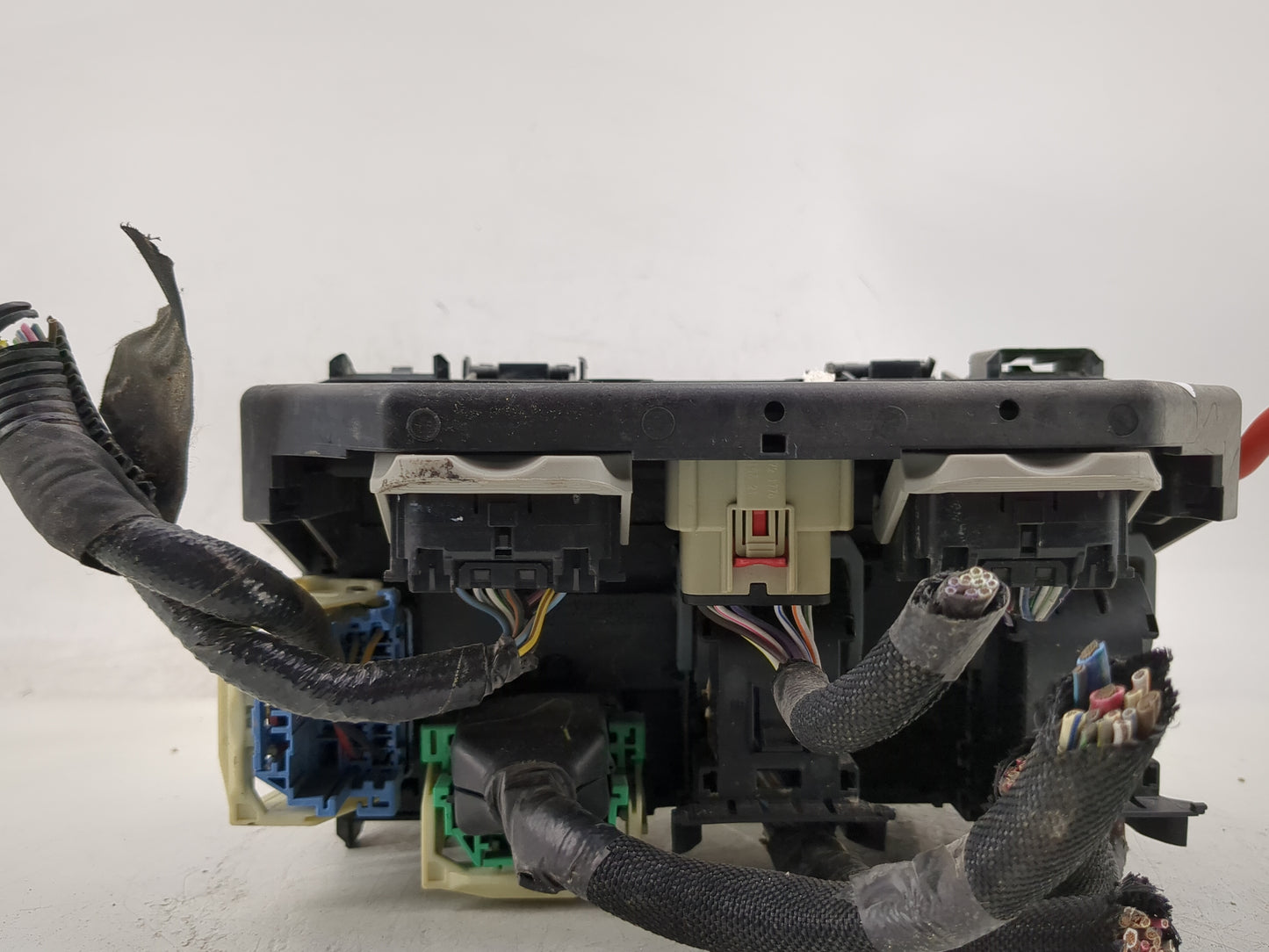 Dodge Caravan Fusebox Fuse Box Relay Module Tipm Rt032842j0|68239606aa - Oemusedautoparts1.com