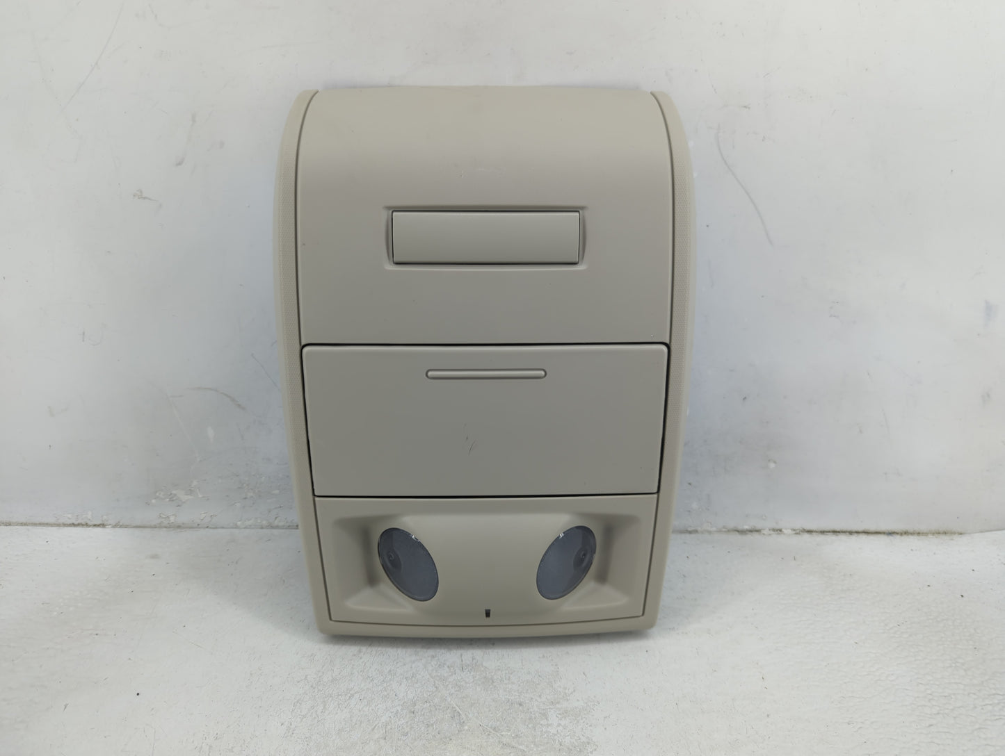 2018 Dodge Caravan Overhead Roof Console - Oemusedautoparts1.com
