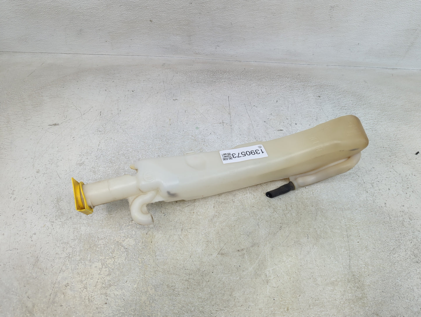 Dodge Caravan Radiator Coolant Overflow Expansion Tank Bottle - Oemusedautoparts1.com