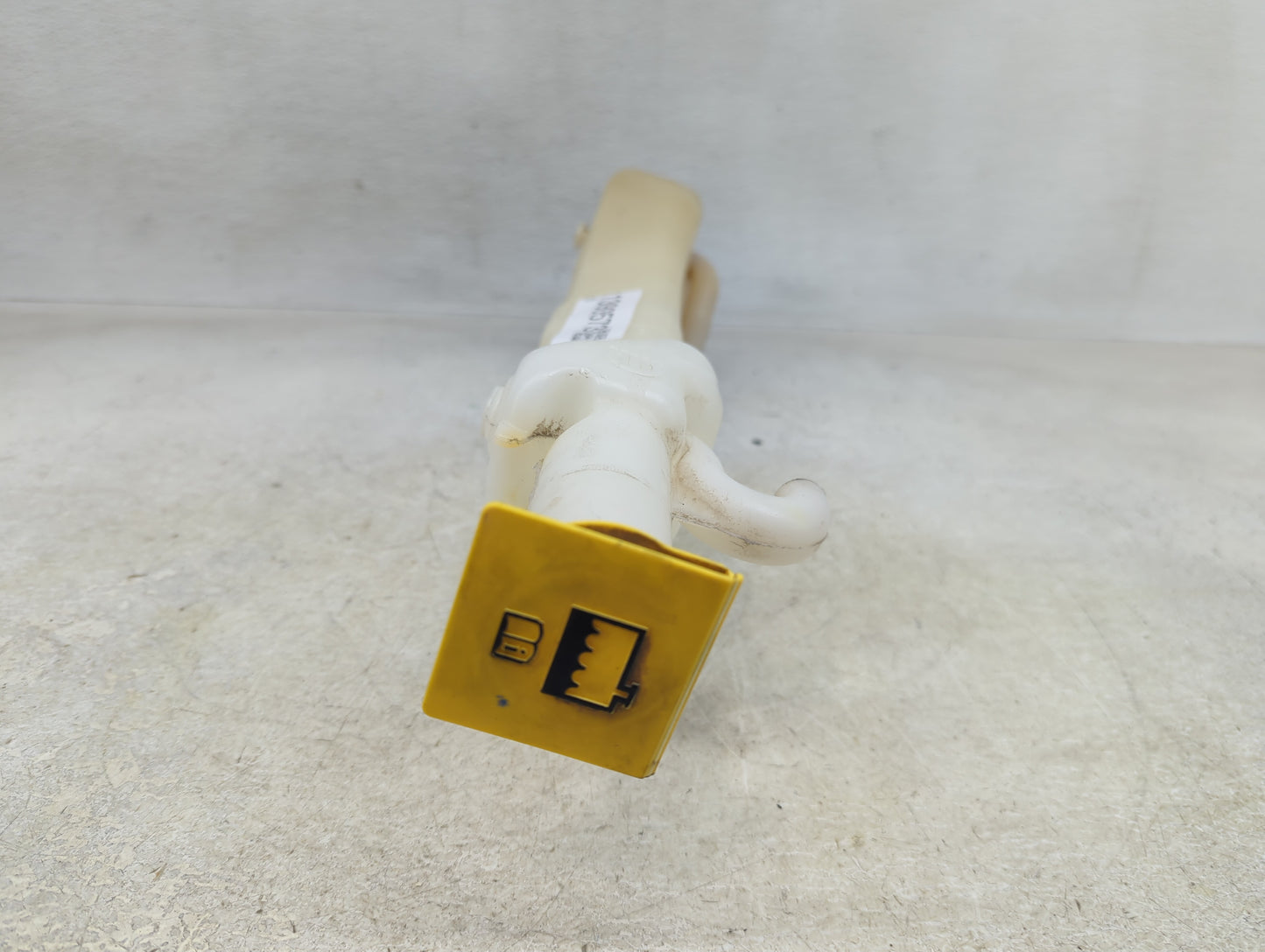 Dodge Caravan Radiator Coolant Overflow Expansion Tank Bottle - Oemusedautoparts1.com