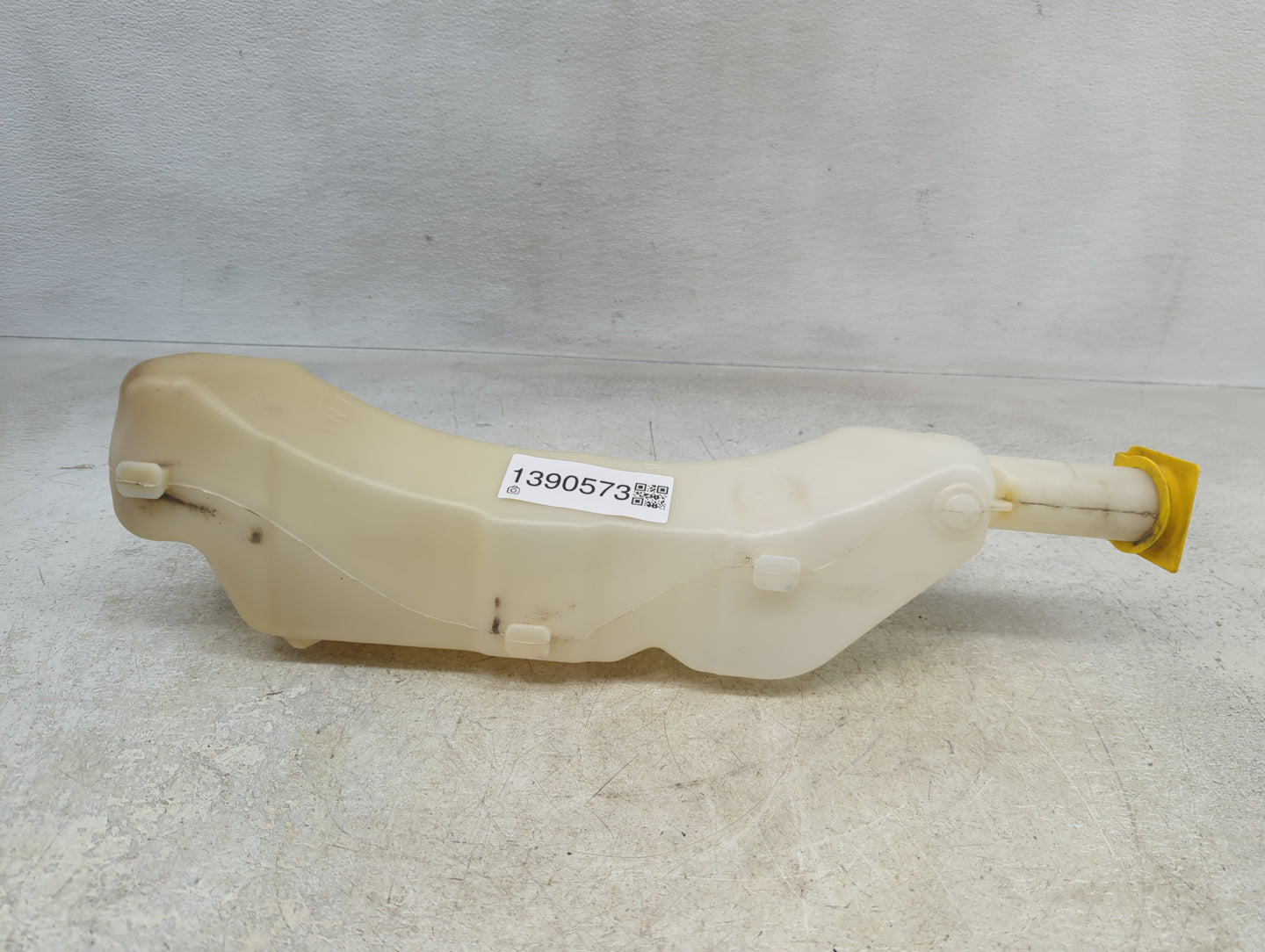 Dodge Caravan Radiator Coolant Overflow Expansion Tank Bottle - Oemusedautoparts1.com