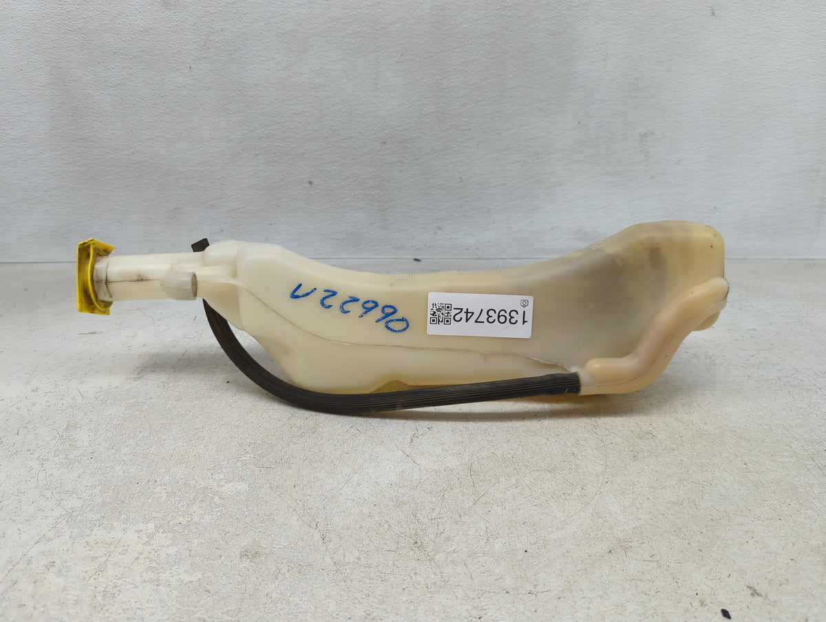 Dodge Caravan Radiator Coolant Overflow Expansion Tank Bottle 1393742 - Oemusedautoparts1.com