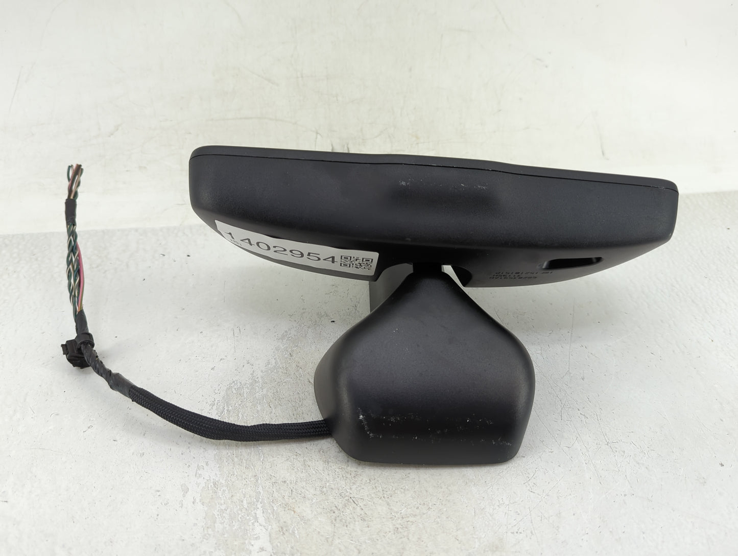 2018 Dodge Caravan Interior Rear View Mirror Replacement OEM P/N:68203591AD Fits OEM Used Auto Parts - Oemusedautoparts1.com