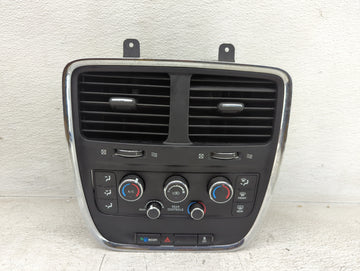 2018 Dodge Caravan Climate Control Module Temperature AC/Heater Replacement P/N:P55111240AJ Fits OEM Used Auto Parts - Oemus