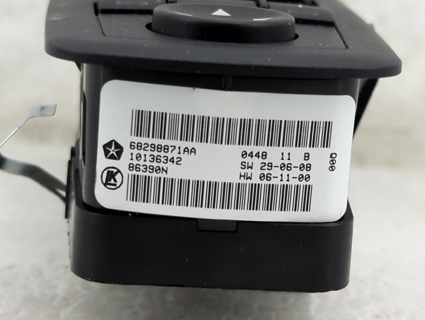 2018 Dodge Caravan Master Power Window Switch Replacement Driver Side Left P/N:68298871AA Fits OEM Used Auto Parts - Oemused