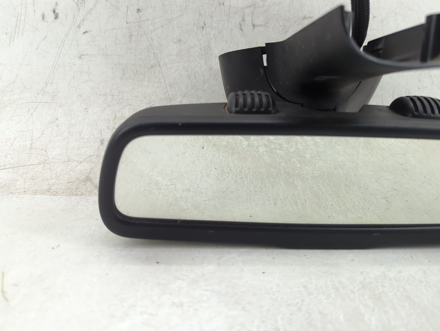 2018 Dodge Caravan Interior Rear View Mirror Replacement OEM P/N:A048070 Fits OEM Used Auto Parts - Oemusedautoparts1.com