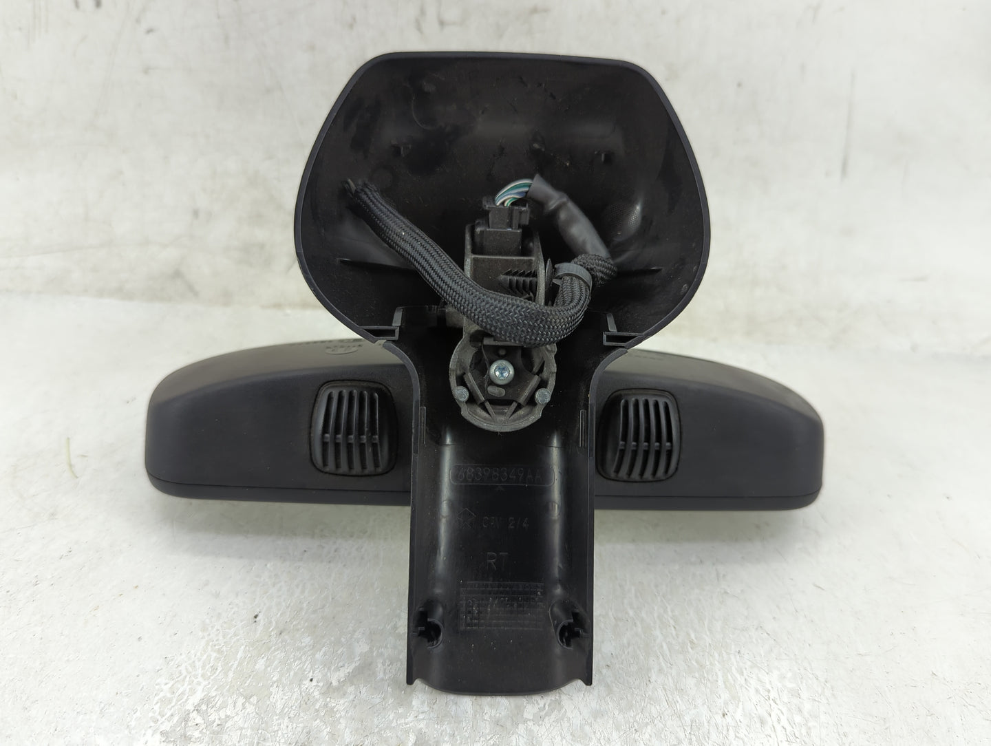 2018 Dodge Caravan Interior Rear View Mirror Replacement OEM P/N:A048070 Fits OEM Used Auto Parts - Oemusedautoparts1.com