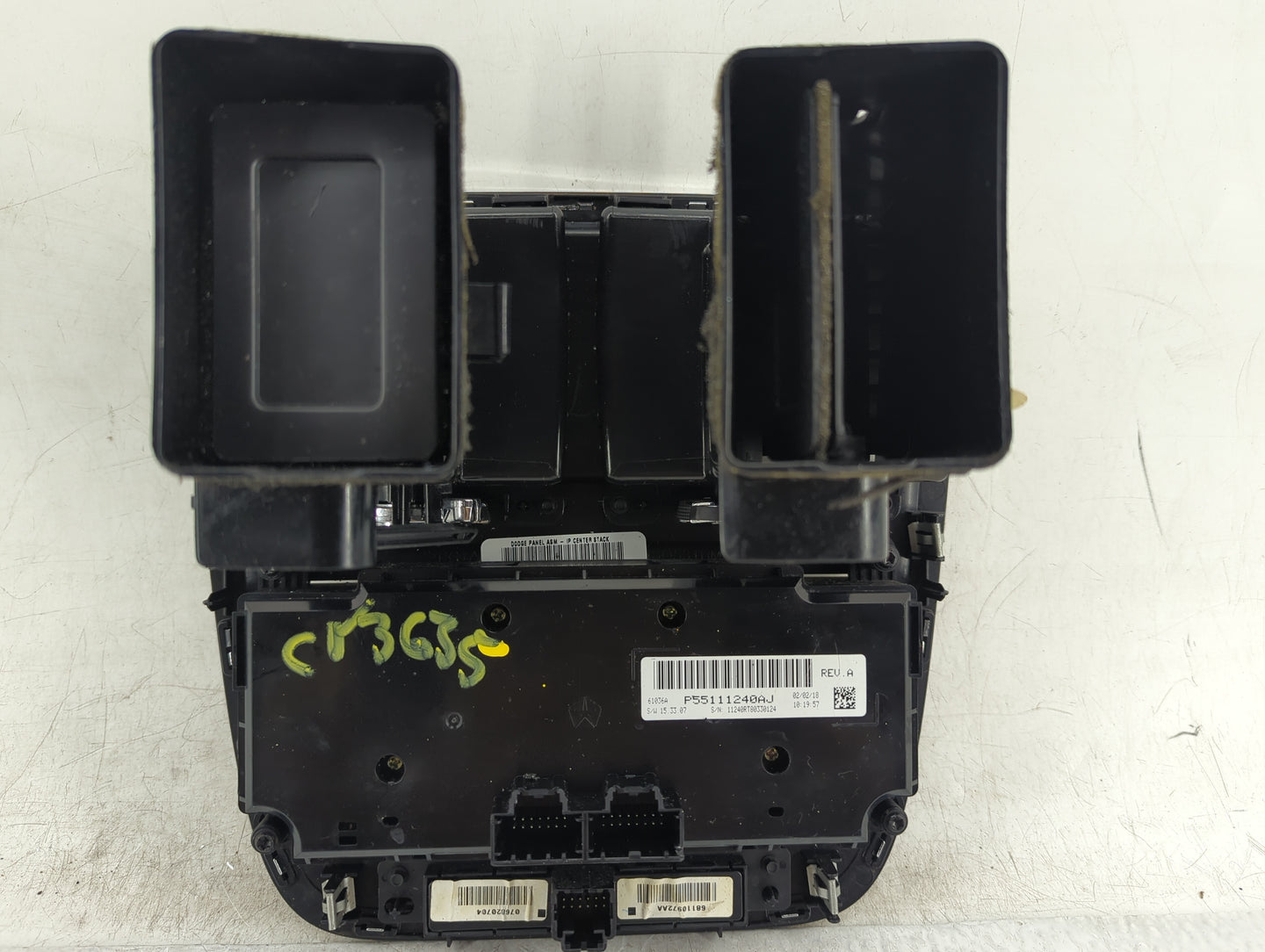 2018 Dodge Caravan Climate Control Module Temperature AC/Heater Replacement P/N:P55111240AJ 68110972AA Fits OEM Used Auto Pa