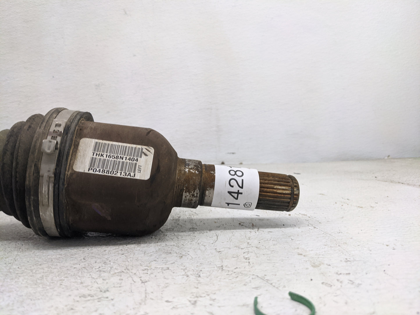 Dodge Caravan Axle Shaft Front Driver Cv C/v - Oemusedautoparts1.com