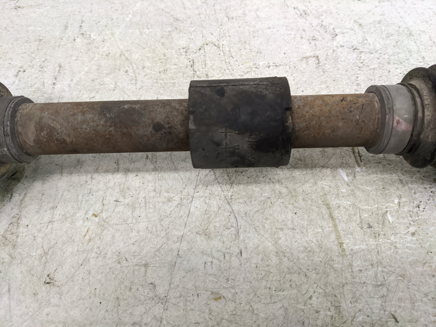Dodge Caravan Axle Shaft Front Driver Cv C/v - Oemusedautoparts1.com