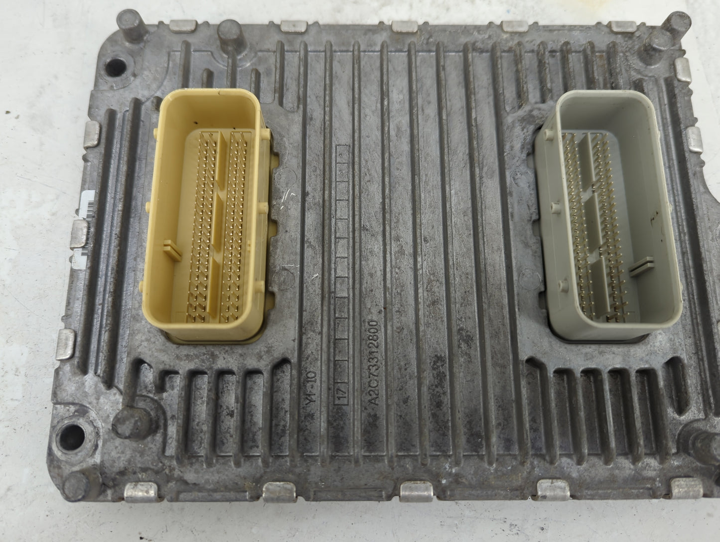 2018 Dodge Caravan PCM Engine Control Computer ECU ECM PCU OEM P/N:68243295AB Fits Fits 2016 2017 2019 2020 OEM Used Auto Pa