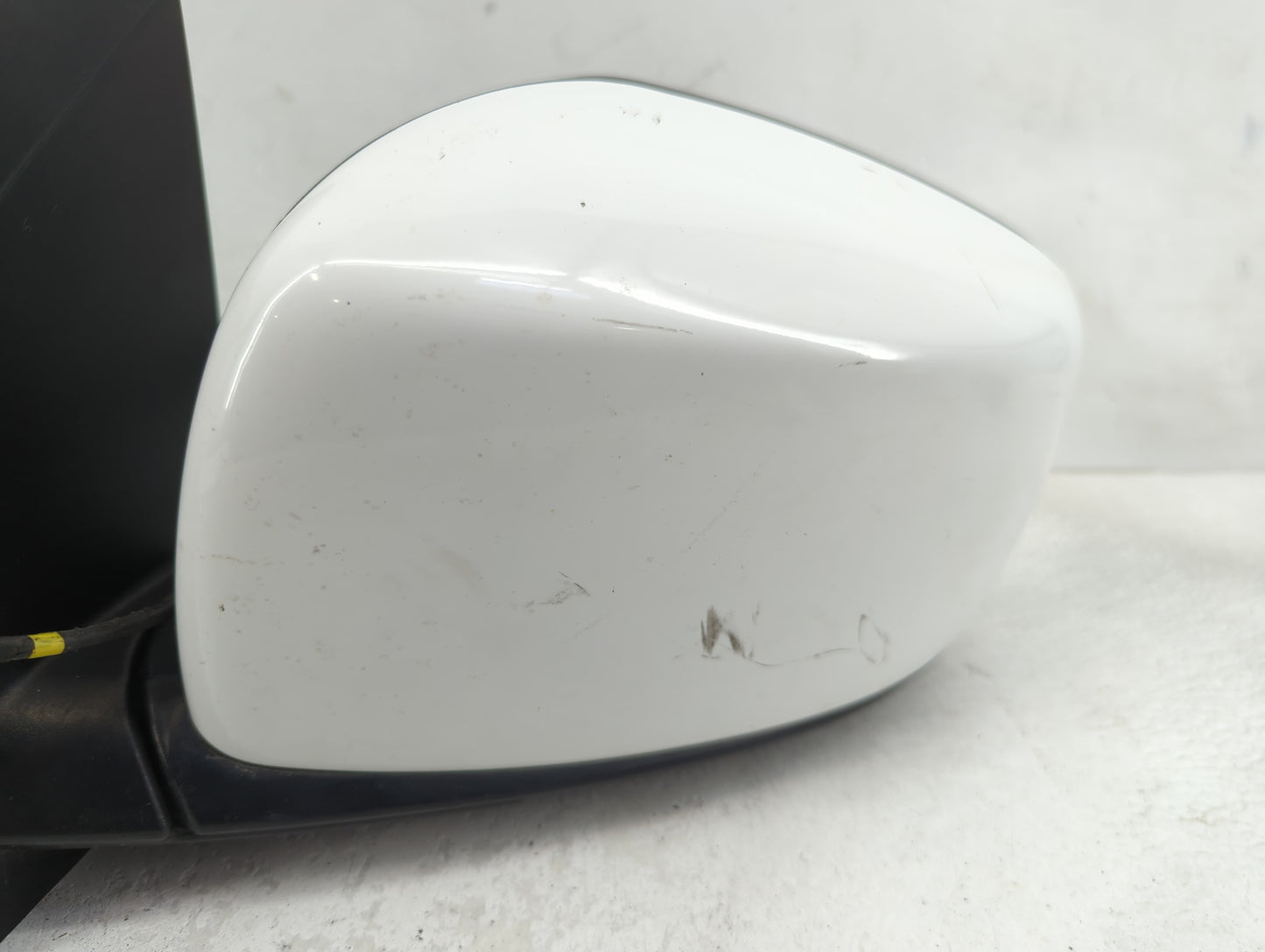 2018 Dodge Caravan Driver Side View Mirror - Left Door Mirror OEM Used - Oemusedautoparts1.com