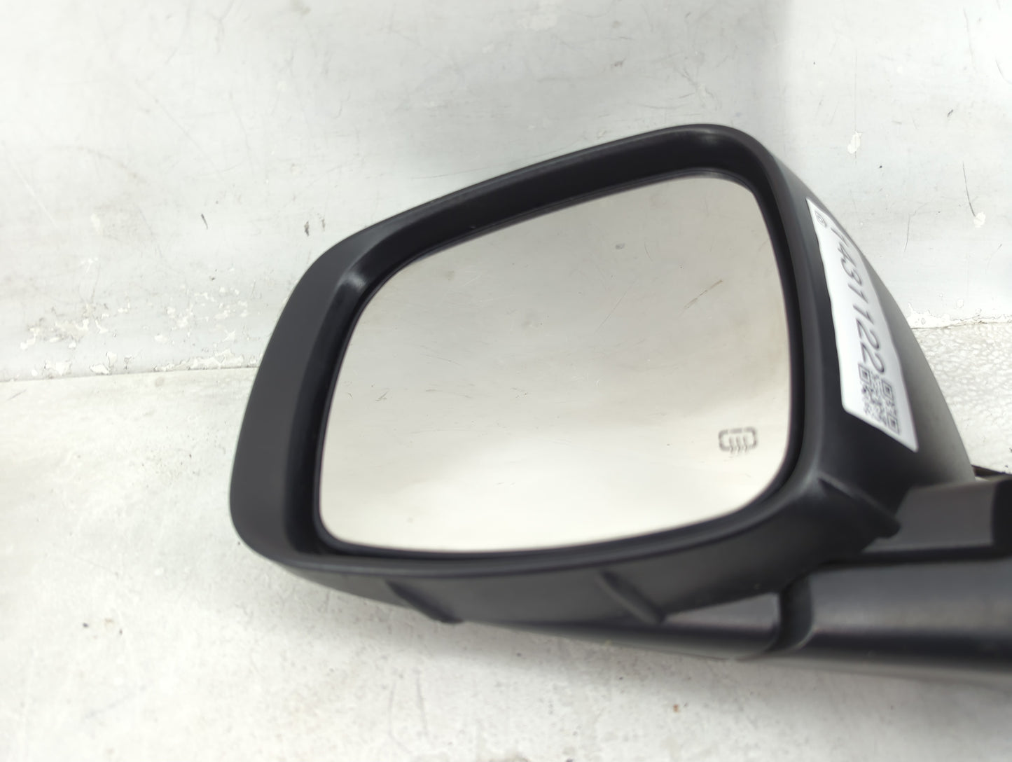 2018 Dodge Caravan Driver Side View Mirror - Left Door Mirror OEM Used - Oemusedautoparts1.com