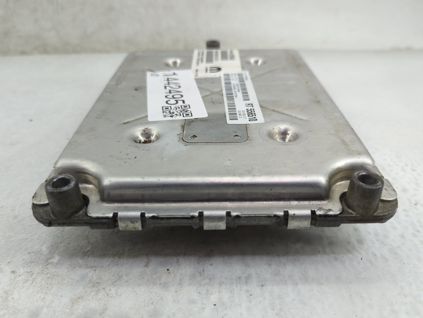 2018 Dodge Caravan PCM Engine Control Computer ECU ECM PCU OEM P/N:P68243295AB T00EP3357EZ7CA Fits Fits 2016 2017 2019 2020 