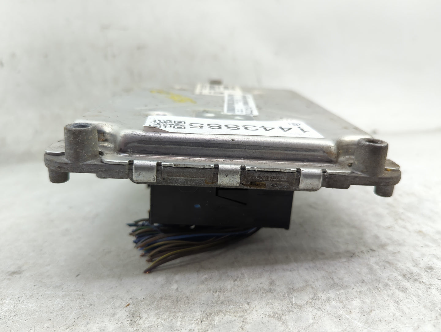 2018 Dodge Caravan PCM Engine Control Computer ECU ECM PCU OEM P/N:P68243295AB P68375100AB Fits Fits 2016 2017 2019 2020 OEM