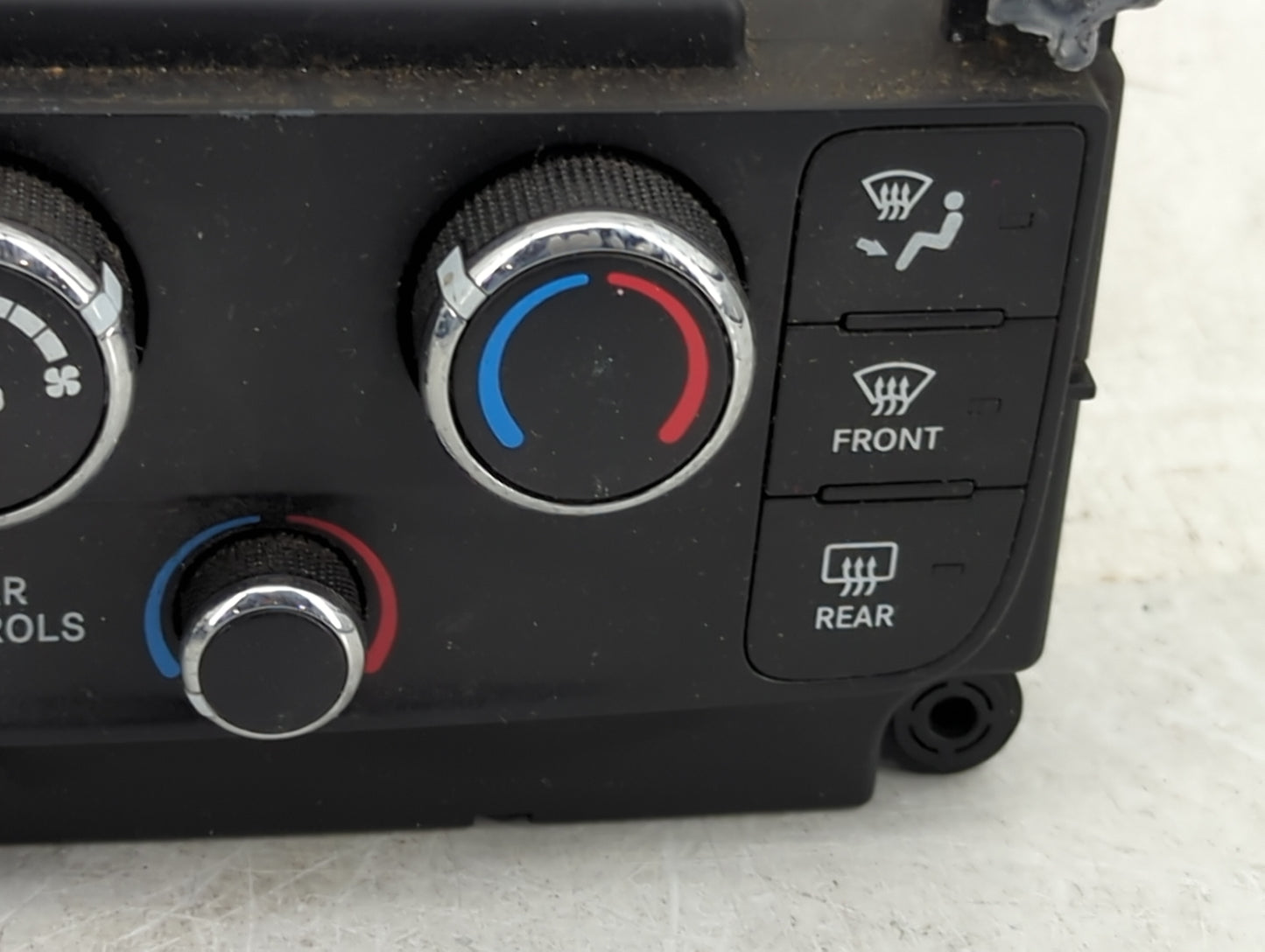 2018 Dodge Caravan Climate Control Module Temperature AC/Heater Replacement P/N:P55111240AJ Fits OEM Used Auto Parts - Oemus