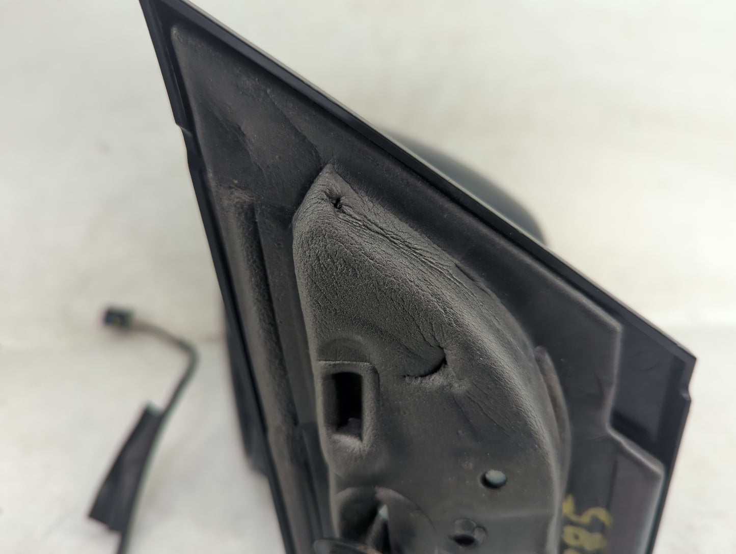 2018 Dodge Caravan Driver Side View Mirror - Left Door Mirror OEM Used - Oemusedautoparts1.com