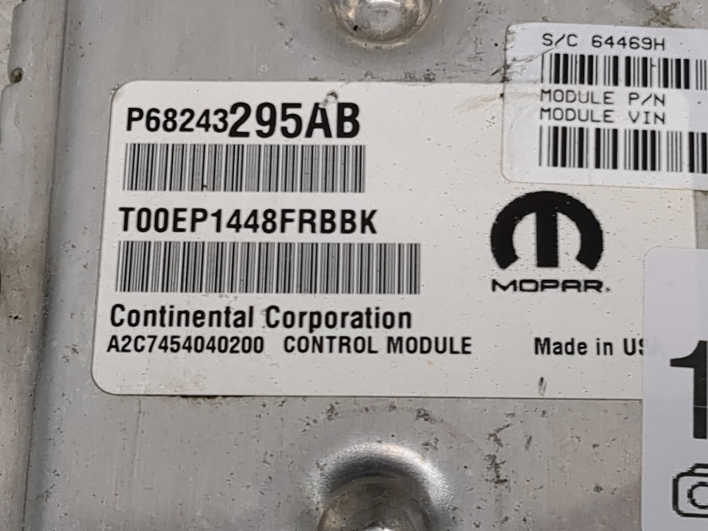 2018 Dodge Caravan PCM Engine Control Computer ECU ECM PCU OEM P/N:P68243295AB Fits Fits 2016 2017 2019 2020 OEM Used Auto P
