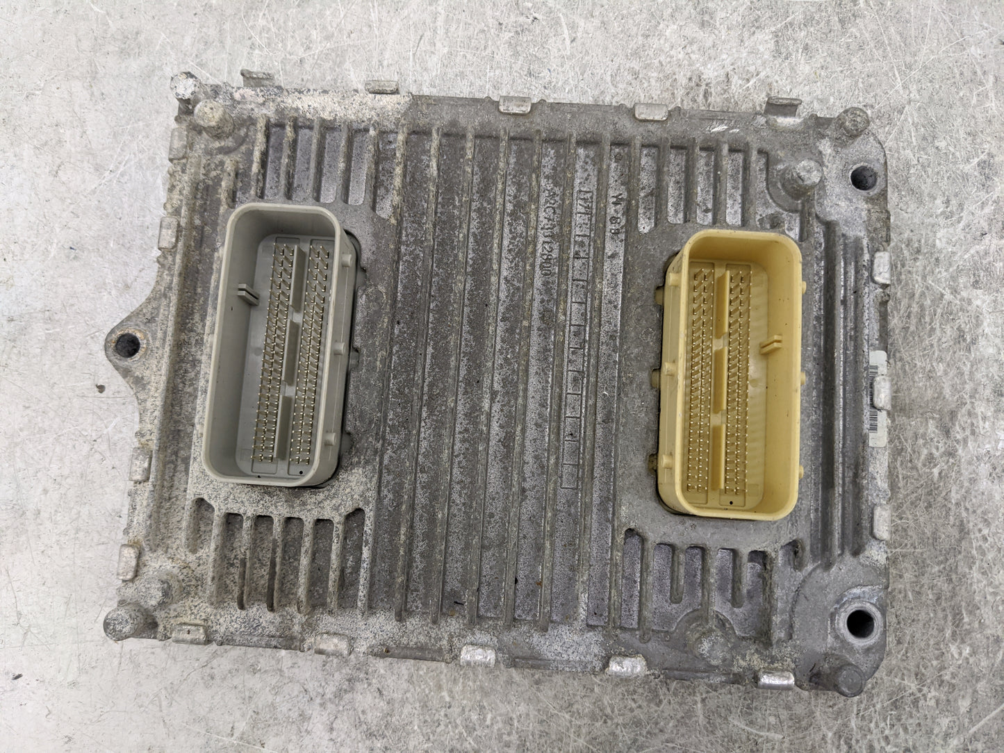 2018 Dodge Caravan PCM Engine Control Computer ECU ECM PCU OEM P/N:P68243295AB P68375180AB Fits Fits 2016 2017 2019 2020 OEM
