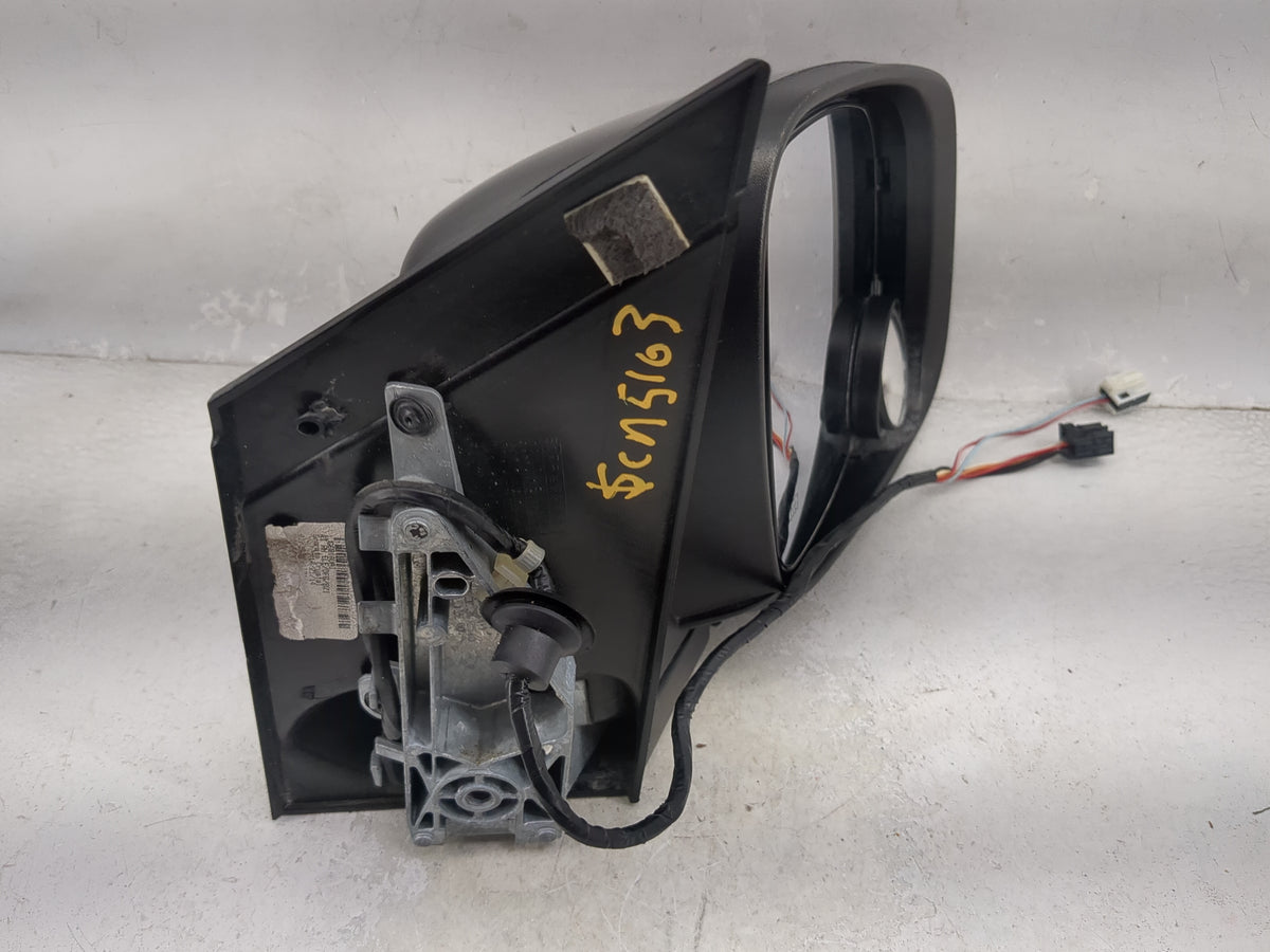 2018 Dodge Caravan Passenger Side View Mirror - Right Door Mirror OEM Used - Oemusedautoparts1.com
